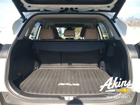 Used 2020 Toyota RAV4 Limited image 11