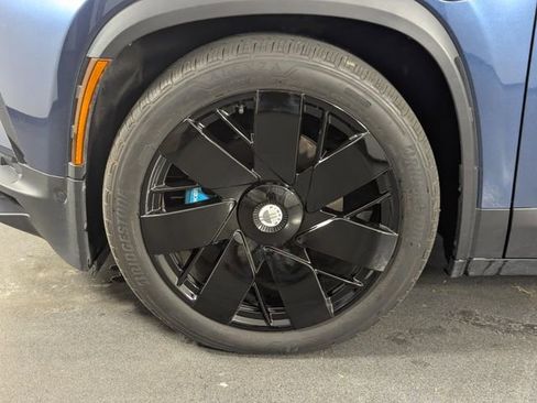 Used 2023 Fisker Ocean Extreme AWD/4WD image 7