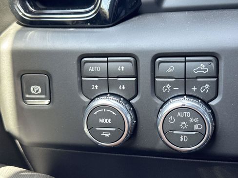 New 2026 GMC Sierra 1500 AT4X AWD/4WD image 16