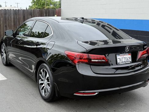 Used 2015 Acura TLX FWD image 4