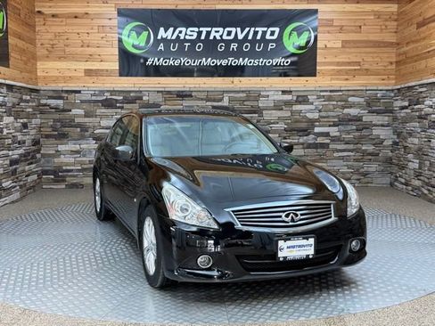 Used 2015 INFINITI Q40 AWD w/ Navigation Package image 2