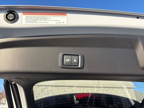 New 2026 Mitsubishi Outlander SE image 5