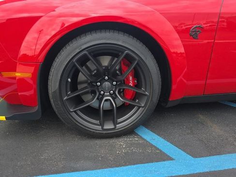 Used 2023 Dodge Challenger SRT Hellcat RWD image 7