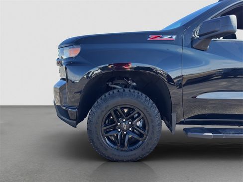 Used 2020 Chevrolet Silverado 1500 Custom Trail Boss w/ Custom Convenience Package image 22