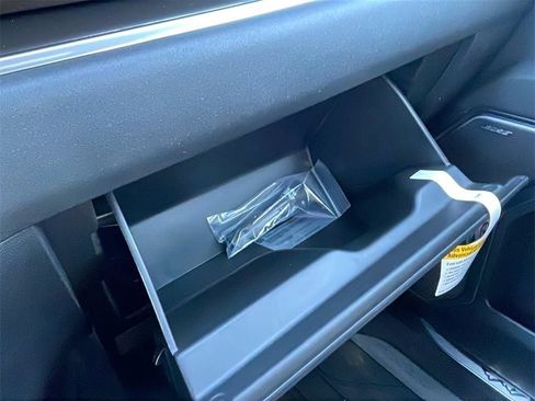 New 2025 Chevrolet Silverado 1500 High Country image 24