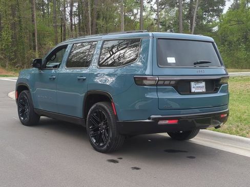 New 2026 Jeep Grand Wagoneer Limited AWD/4WD image 11