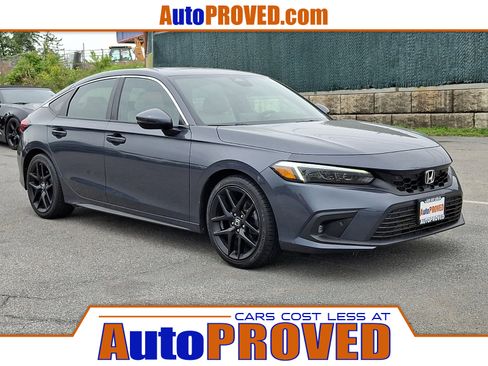 Used 2022 Honda Civic Sport Touring image 1