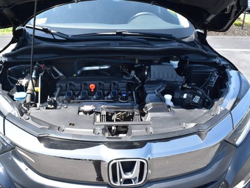 Certified 2021 Honda HR-V LX image 8