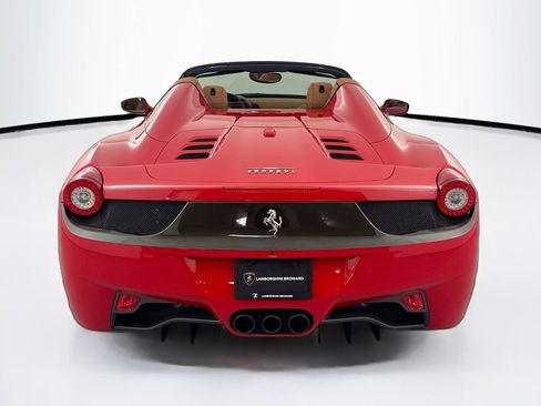 Used 2014 Ferrari 458 Spider image 6