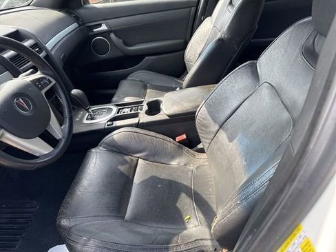 Used 2009 Pontiac G8 w/ Premium Package image 9