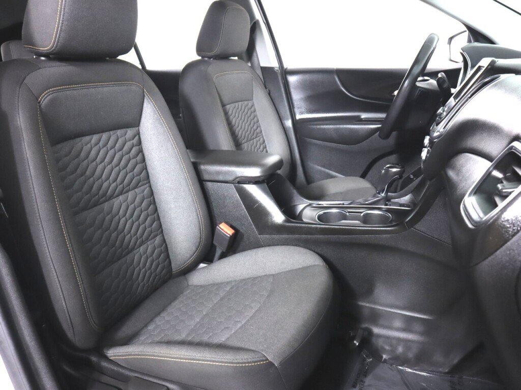 Used 2019 Chevrolet Equinox LT w/ Driver Convenience Package AWD/4WD image 40