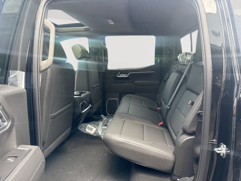 New 2026 GMC Sierra 1500 SLT w/ SLT Premium Plus Package AWD/4WD image 26
