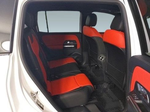 New 2024 Mercedes-Benz GLB 250 image 25