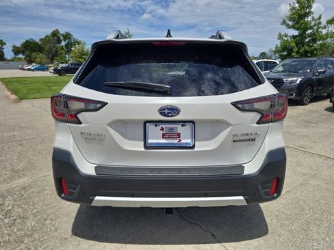 Certified 2021 Subaru Outback Touring XT AWD/4WD image 4