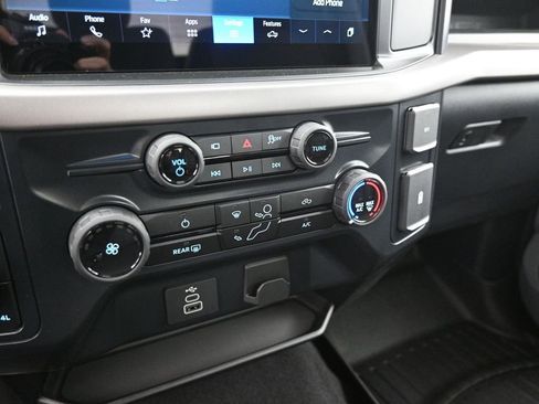 New 2025 Ford F150 XL w/ Equipment Group 103A High image 15
