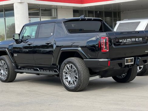 New 2025 GMC Hummer EV 3X image 4