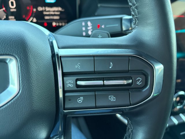 Used 2024 GMC Acadia Elevation w/ Luxury Package AWD/4WD image 26