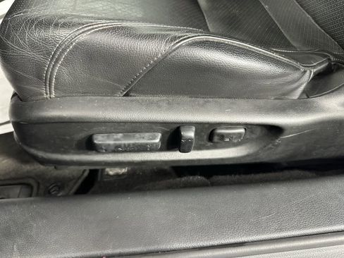 Used 2016 Honda Accord Touring image 19