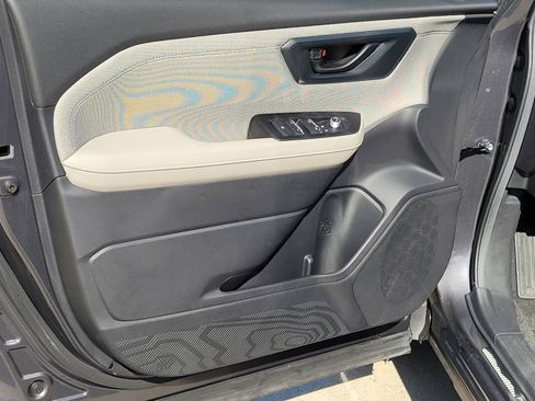 New 2026 Subaru Forester Premium AWD/4WD image 4