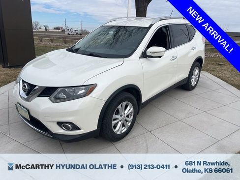 Used 2015 Nissan Rogue SV w/ SV Premium Package image 1