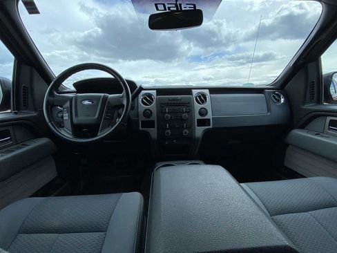 Used 2011 Ford F150 XLT w/ XLT Chrome Pkg image 16
