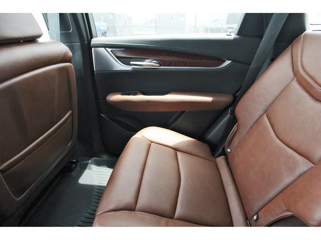 New 2026 Cadillac XT5 Premium Luxury w/ Driver Assist Package FWD image 12