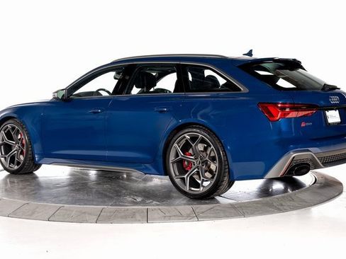 Used 2025 Audi RS 6 performance image 3