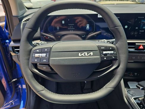 New 2026 Kia Sportage SX FWD image 29