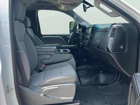 Used 2018 Chevrolet Silverado 3500 W/T w/ WT Convenience Package AWD/4WD image 17