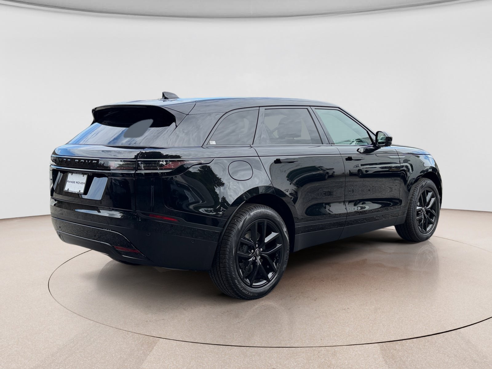 New 2026 Land Rover Range Rover Velar S AWD/4WD image 5