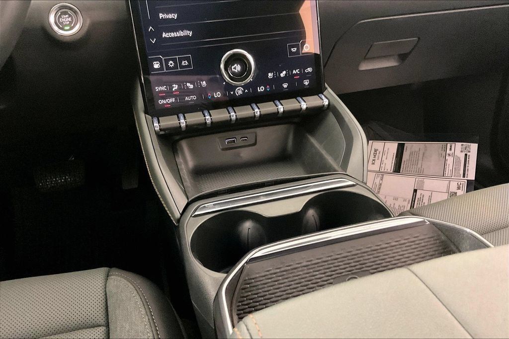 New 2026 GMC Terrain AT4 w/ Convenience Package III AWD/4WD image 6