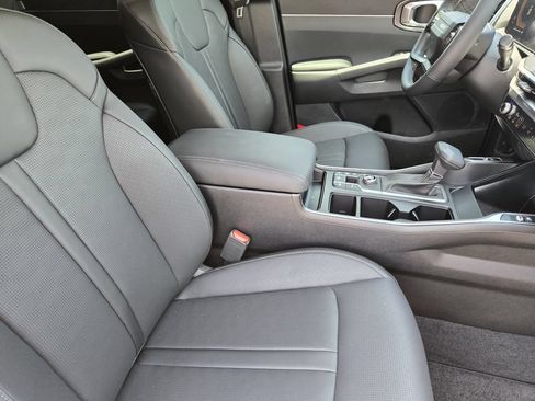 New 2026 Kia Sorento S FWD image 10