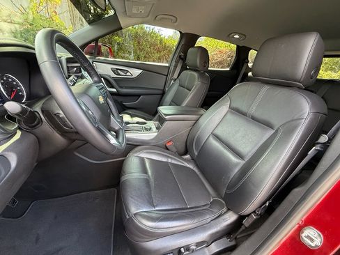 Used 2019 Chevrolet Blazer LT FWD image 24