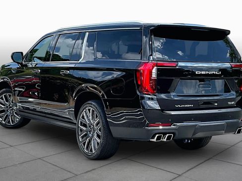 Used 2026 GMC Yukon XL Denali Ultimate AWD/4WD image 12