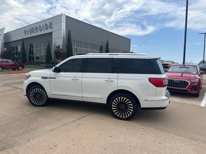 Used 2021 Lincoln Navigator Black Label w/ Cargo Convenience Package