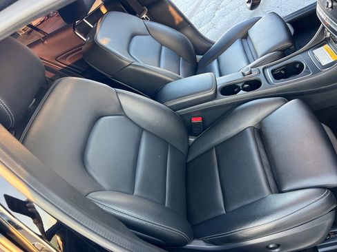 Used 2019 Mercedes-Benz GLA 250 4MATIC image 21