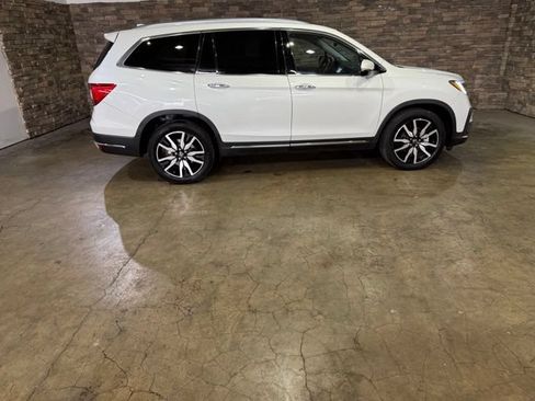 Used 2021 Honda Pilot Touring image 4