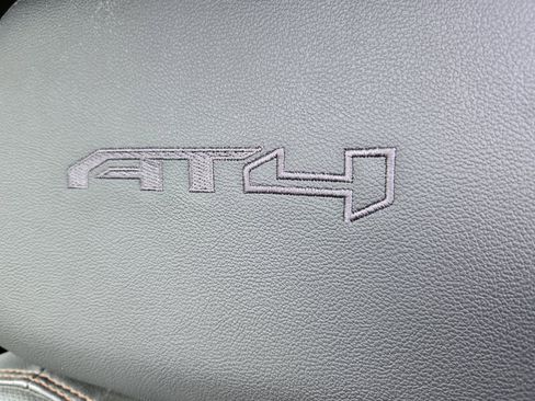 Used 2020 GMC Sierra 1500 AT4 w/ AT4 Preferred Package image 20