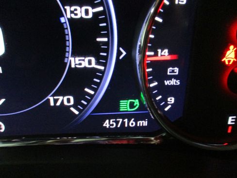 Certified 2022 GMC Terrain Denali image 19