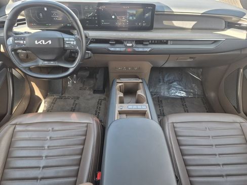 Used 2024 Kia EV9 Land AWD/4WD image 14