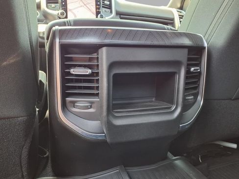 Used 2025 RAM 2500 Big Horn AWD/4WD image 23