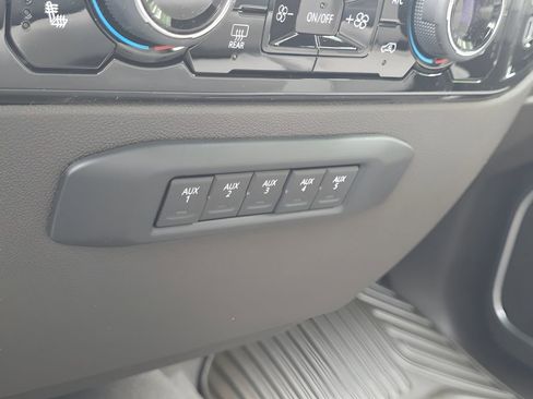 New 2026 Chevrolet Silverado 3500 LT w/ Texas Edition AWD/4WD image 25