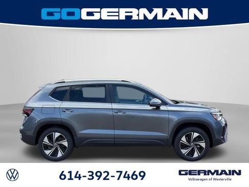 New 2026 Volkswagen Taos SE AWD/4WD image 7