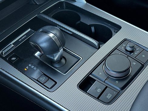 Certified 2024 MAZDA CX-90 Plug-In Hybrid w/ Preferred image 22