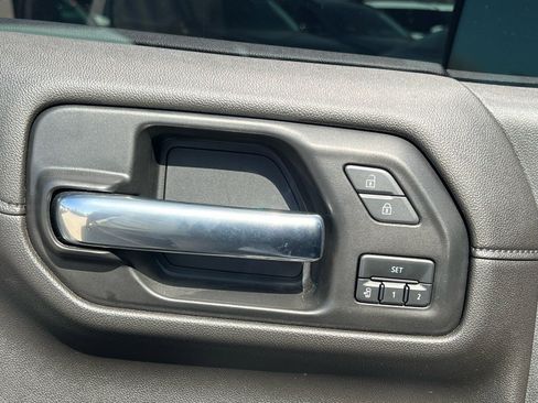 Used 2022 GMC Sierra 1500 Denali w/ Denali Premium Package image 24