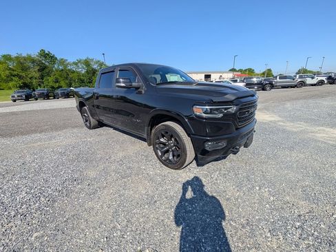 Used 2020 RAM 1500 Limited w/ Black Appearance Package AWD/4WD image 11