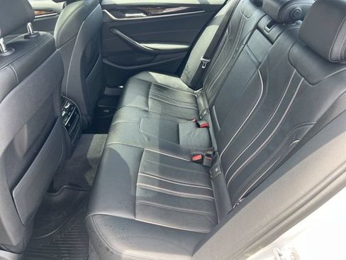 Used 2017 BMW 530i xDrive AWD/4WD image 25