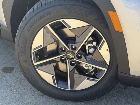 New 2026 Hyundai Tucson SEL image 9