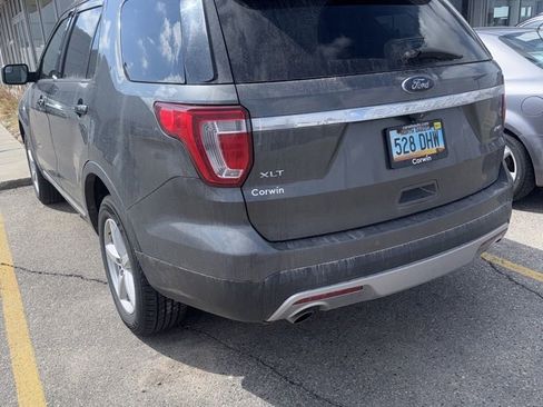 Used 2017 Ford Explorer XLT w/ Equipment Group 202A AWD/4WD image 3