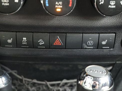 Used 2017 Jeep Wrangler Unlimited Sport image 24